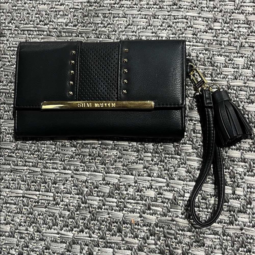 Steve Madden | Black Wristlet with Gold Hardware